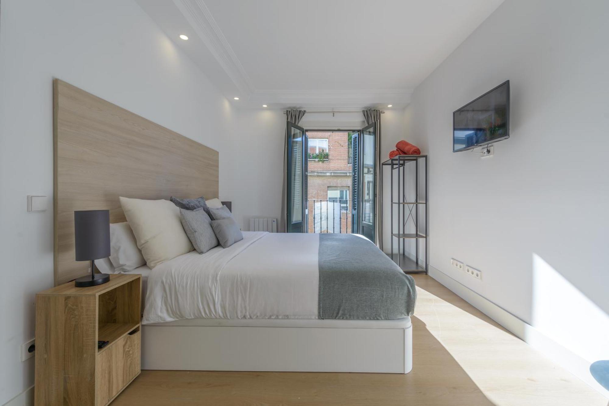 Gran Via New 2Br 1Bth Elevator Apartment Madrid Exterior photo